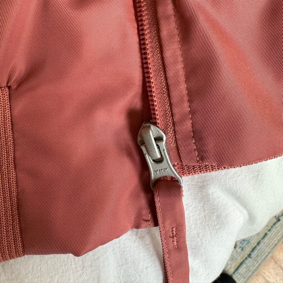Zella pink bomber jacket, size small - Picture 6 of 8
